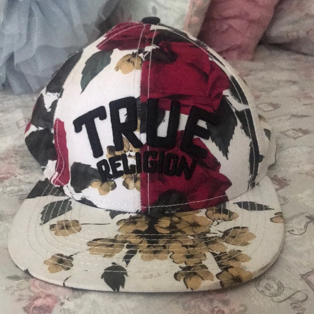 True religion hat